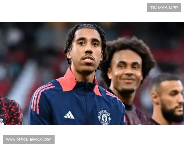 曼联小将海文约罗迪拜加练，假期保持勤奋训练态度